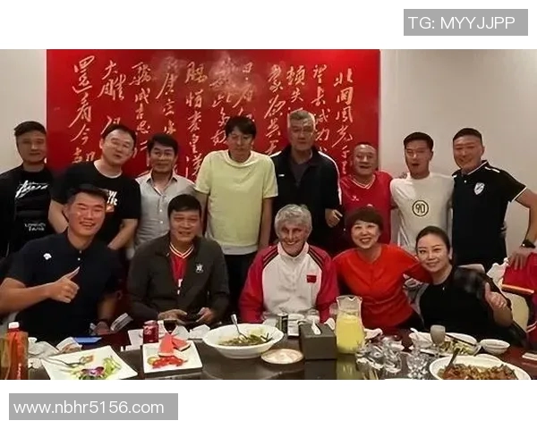 老牌足球明星重聚赛场时间安排及赛事亮点解析